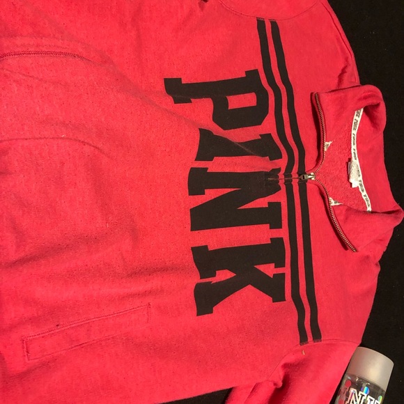 ❌ SOLD ❌ Victoria Secret Pull Over - Picture 4 of 7